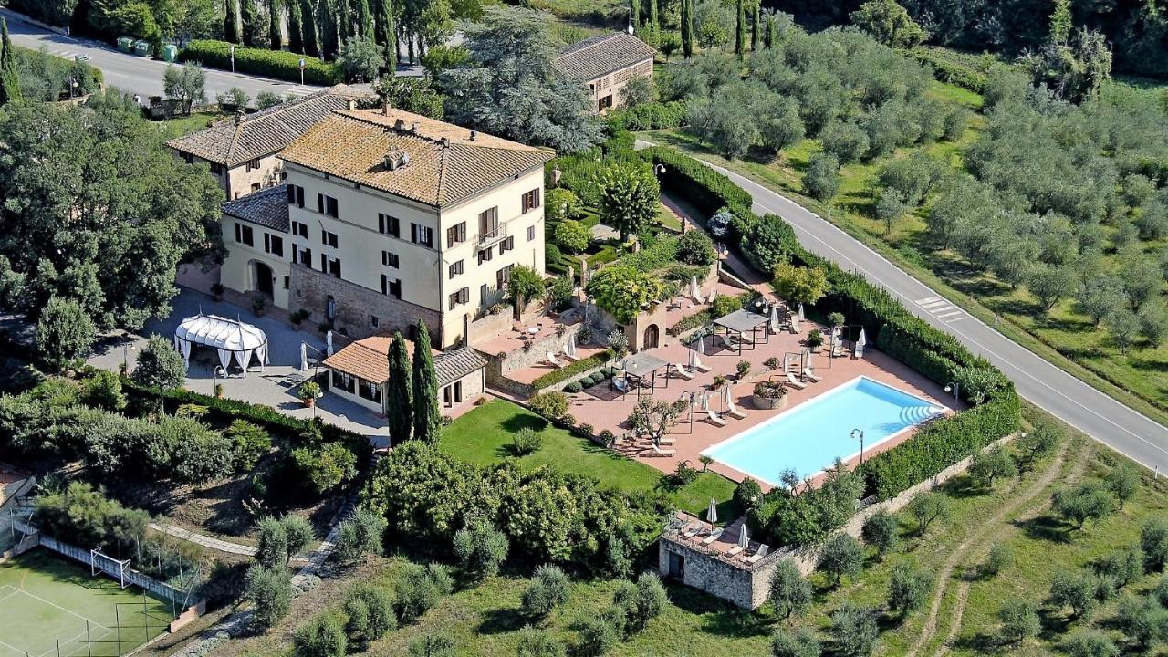 Villa Curina Resort Castelnuovo Berardenga Exterior photo